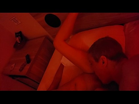 ❤️ Llepar-me el cony humit. ️ Porno a nosaltres ☑