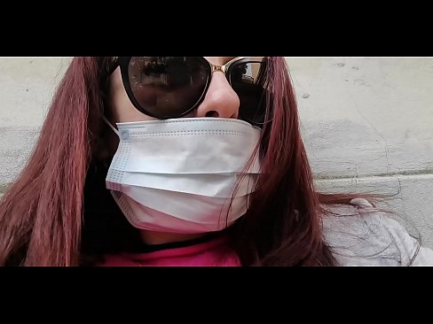 ❤️ Nicoletta es venja del seu veí i fa pipí al seu garatge (Quarentena italiana especial Covid19) ️ Porno a nosaltres ☑